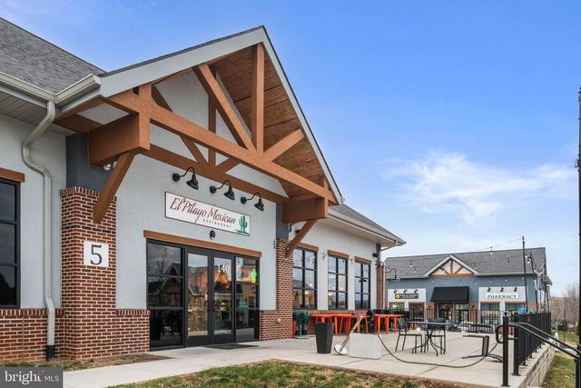 13537 HANGING ROCK LN, Lovettsville, VA 20180