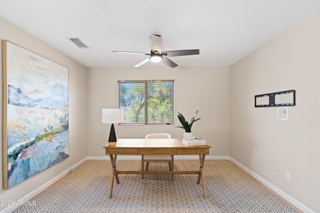 3905 E RENEE Drive, Phoenix, AZ 85050