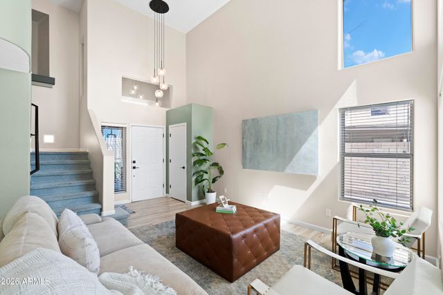 3905 E RENEE Drive, Phoenix, AZ 85050