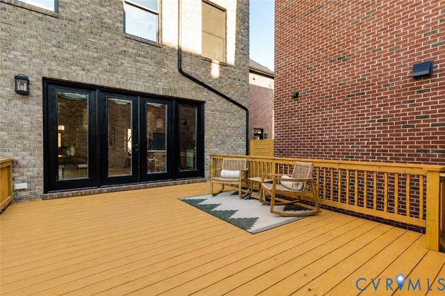 2517 M St, Richmond, VA 23223