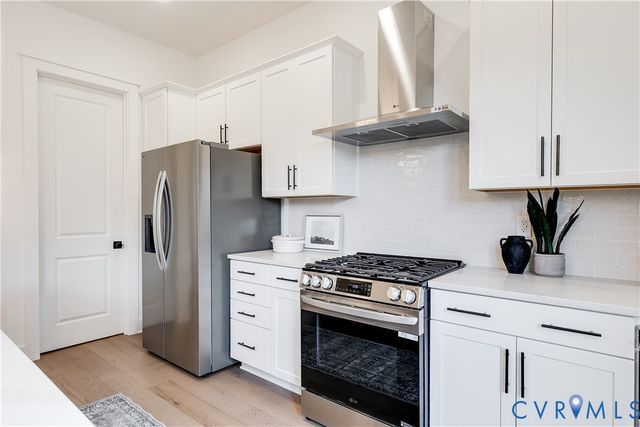 2517 M St, Richmond, VA 23223