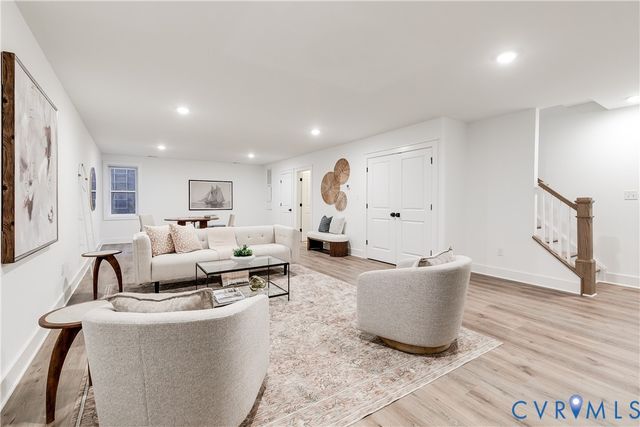 2517 M St, Richmond, VA 23223