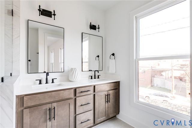 2517 M St, Richmond, VA 23223