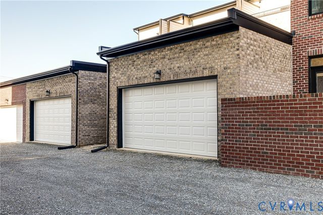 2517 M St, Richmond, VA 23223