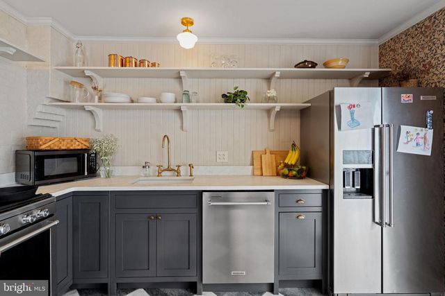 3274 BELGRADE ST, Philadelphia, PA 19134