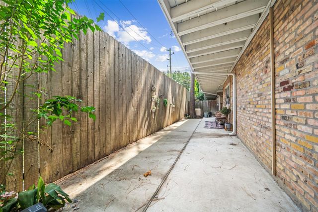 4040 San Felipe Street 178, Houston, TX 77027