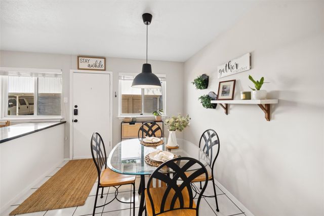 4040 San Felipe Street 178, Houston, TX 77027