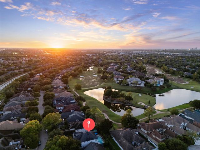 11418 Gallant Ridge Lane, Houston, TX 77082
