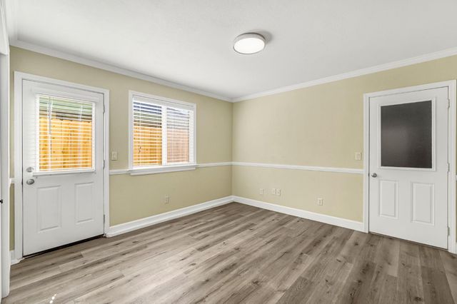 754 E Robin Lane, Fresno, CA 93730