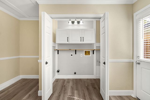 754 E Robin Lane, Fresno, CA 93730