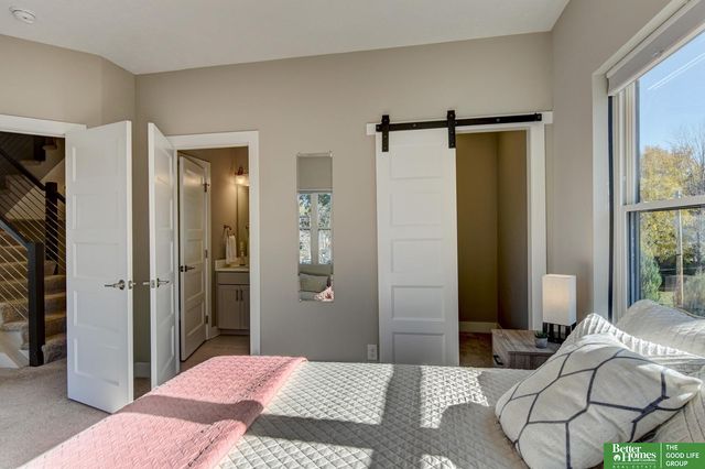 3129 California Street, Omaha, NE 68131