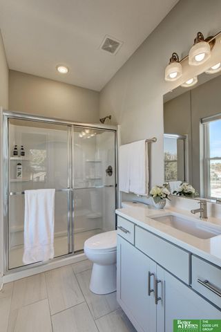 3129 California Street, Omaha, NE 68131