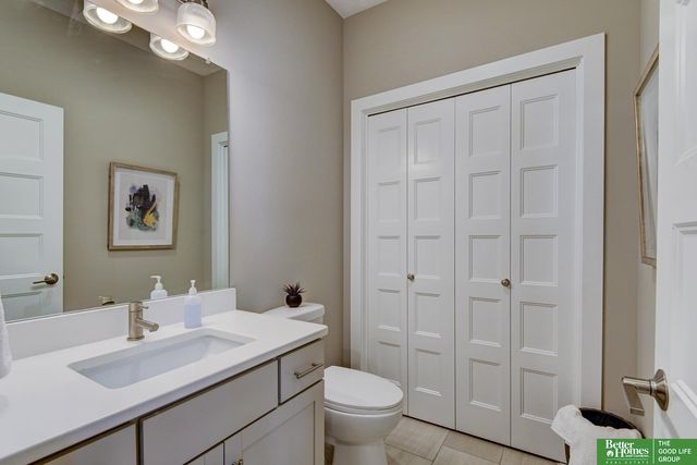 3129 California Street, Omaha, NE 68131