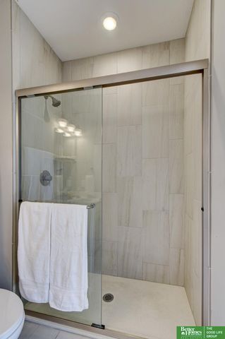 3129 California Street, Omaha, NE 68131