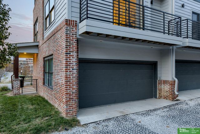 3129 California Street, Omaha, NE 68131