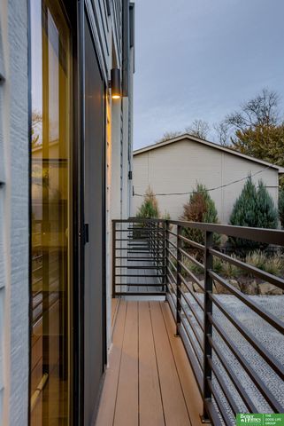 3129 California Street, Omaha, NE 68131