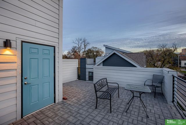 3129 California Street, Omaha, NE 68131