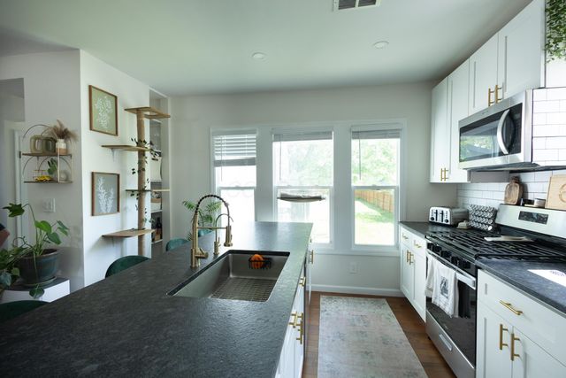1136 Lockbourne Road, Columbus, OH 43206