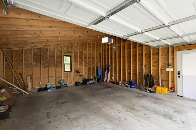 1136 Lockbourne Road, Columbus, OH 43206