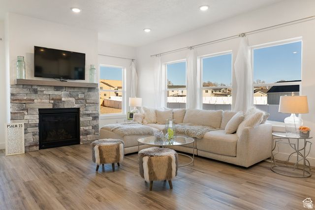 585 W 20 N, Hyrum, UT 84319