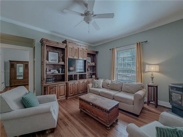 91 Boogers Hill Road, Oxford, GA 30054
