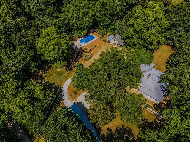 91 Boogers Hill Road, Oxford, GA 30054