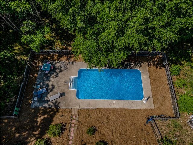 91 Boogers Hill Road, Oxford, GA 30054