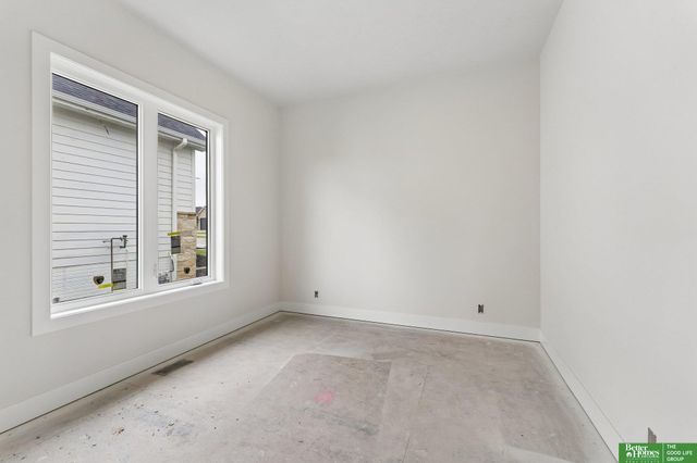 3310 S 212th Street, Elkhorn, NE 68022