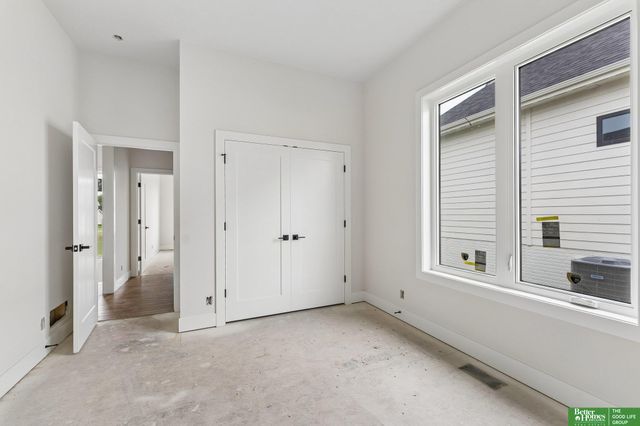 3310 S 212th Street, Elkhorn, NE 68022