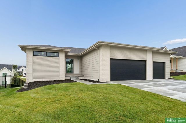 3310 S 212th Street, Elkhorn, NE 68022