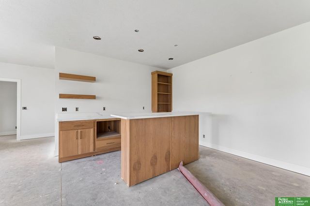3310 S 212th Street, Elkhorn, NE 68022
