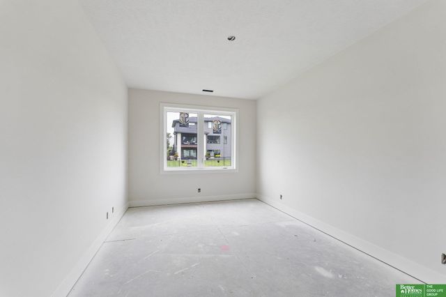 3310 S 212th Street, Elkhorn, NE 68022