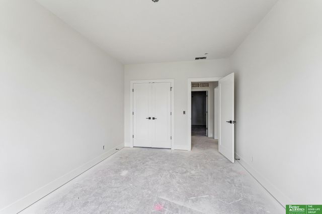 3310 S 212th Street, Elkhorn, NE 68022