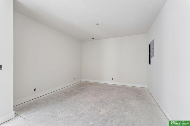 3310 S 212th Street, Elkhorn, NE 68022