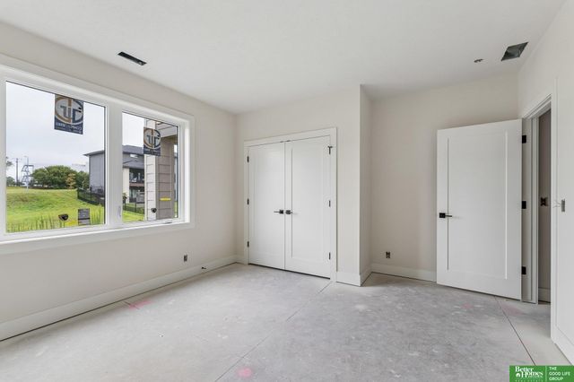 3310 S 212th Street, Elkhorn, NE 68022