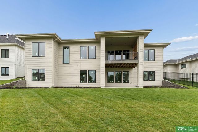 3310 S 212th Street, Elkhorn, NE 68022