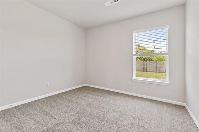 1608 SW 9th Street, Oak Grove, MO 64075