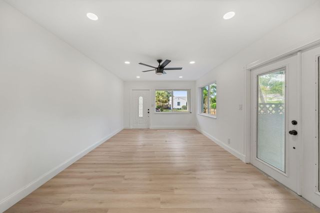 715 High Street, West Palm Beach, FL 33405