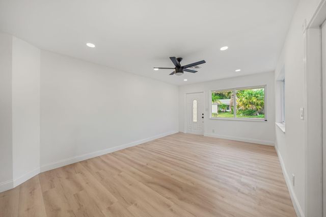 715 High Street, West Palm Beach, FL 33405