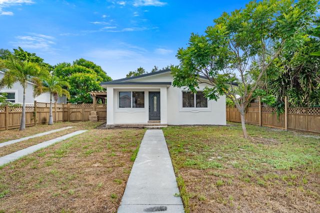 715 High Street, West Palm Beach, FL 33405
