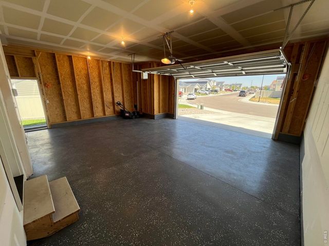 495 Pony Express Trl, Ault, CO 80610