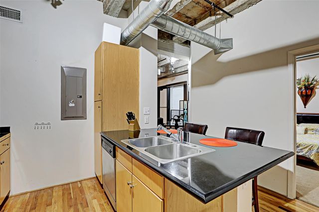 917 Main Street 503, Houston, TX 77002