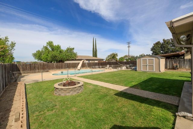 6605 Narcisco Way, Hughson, CA 95326