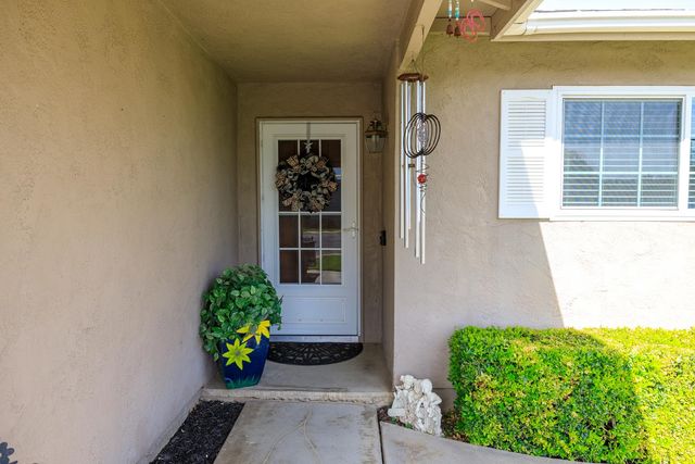 6605 Narcisco Way, Hughson, CA 95326