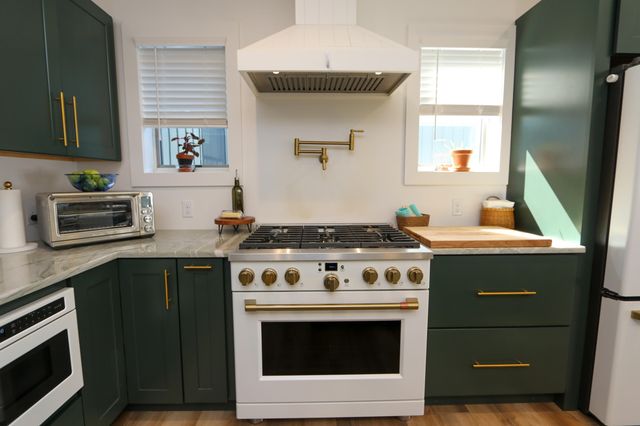 4 Lighthouse Road, Plattsburgh, NY 12901