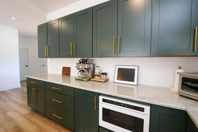 4 Lighthouse Road, Plattsburgh, NY 12901