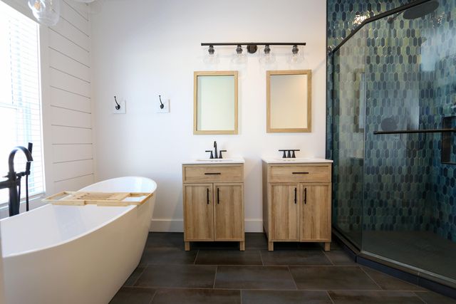 4 Lighthouse Road, Plattsburgh, NY 12901