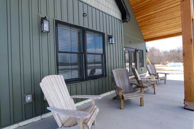 4 Lighthouse Road, Plattsburgh, NY 12901