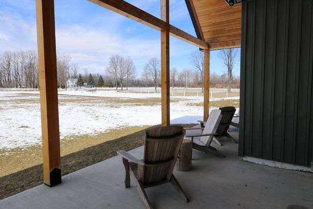 4 Lighthouse Road, Plattsburgh, NY 12901