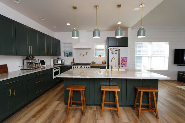 4 Lighthouse Road, Plattsburgh, NY 12901